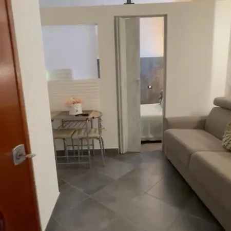 Casa Di Vincenzo 3* Nápoly